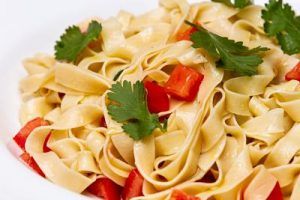 FETTUCINI AL HUEVO